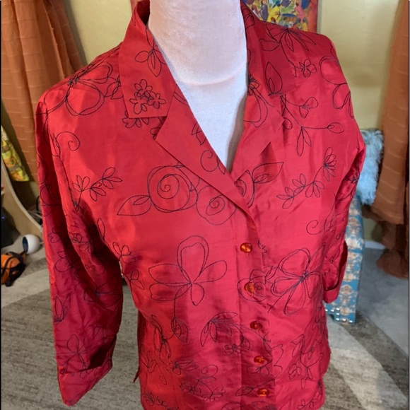 Carole Little red embroidered lined button down blouse, large - Picture 7 of 15
